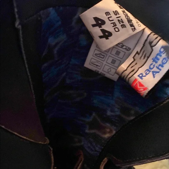 Alpinestars Black Motorcycle Boots - Picture 3 of 15